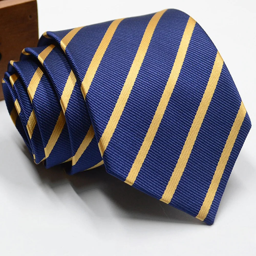 Classic Stripe Necktie Men Business Formal Wedding Tie 8Cm Blue Black Pink Red Neck Ties Fashion Shirt Dress Accessories